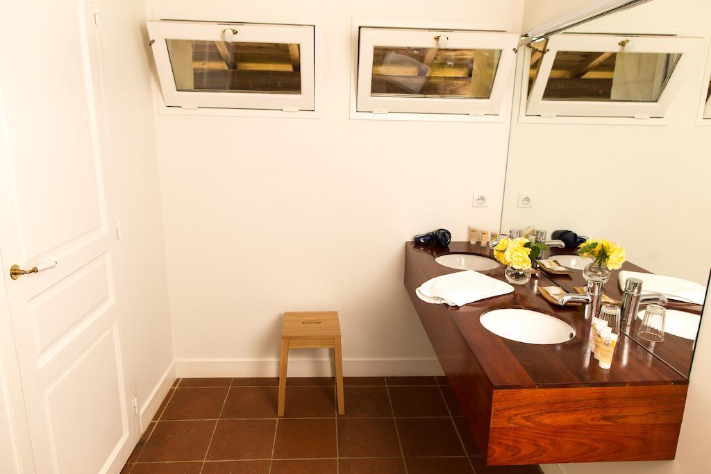 Les Cinq Sens Du Chateau Mayne Lalande Hotel Castelnau-de-Médoc Kamer foto